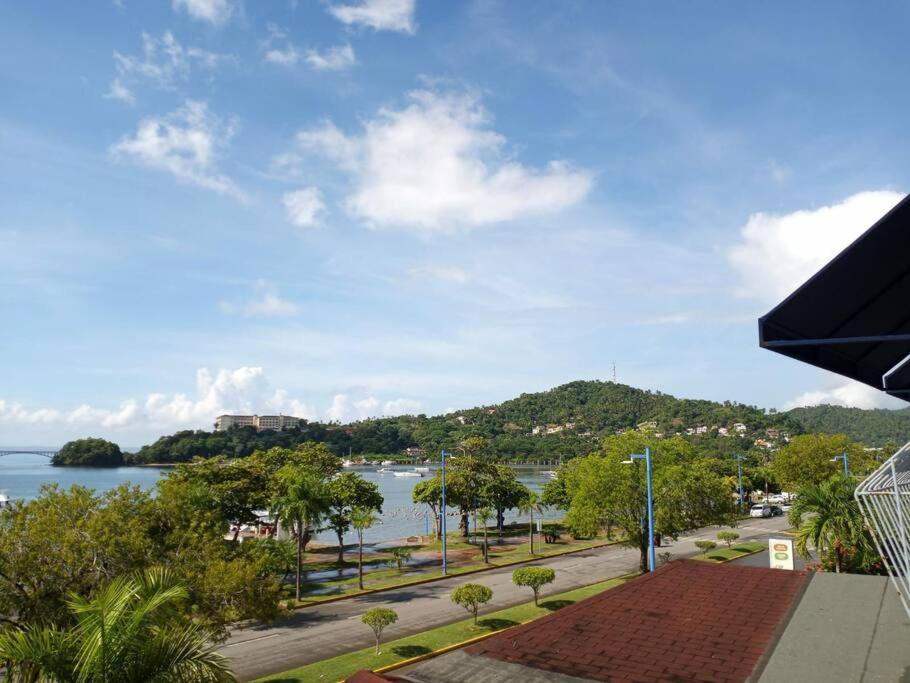 Indy'S Best Bay Frontview In Samana. Eksteriør bilde